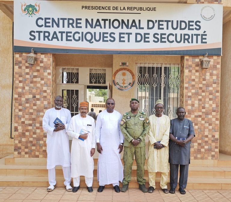 COMITE D’ORGANISATION COLLOQUE INTERNATIONAL FLSH.